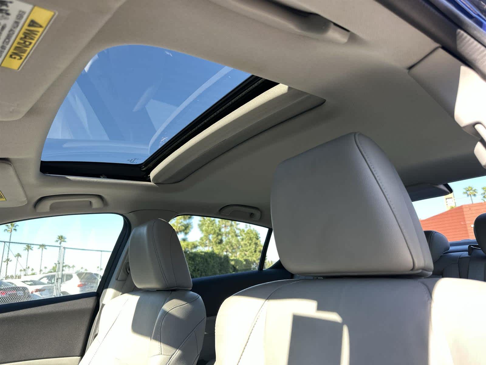 Thumbnail: 2016 Acura ILX - 32