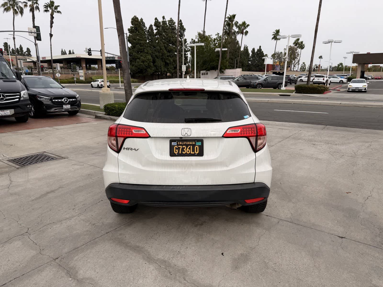 Thumbnail: 2017 Honda HR-V - 4