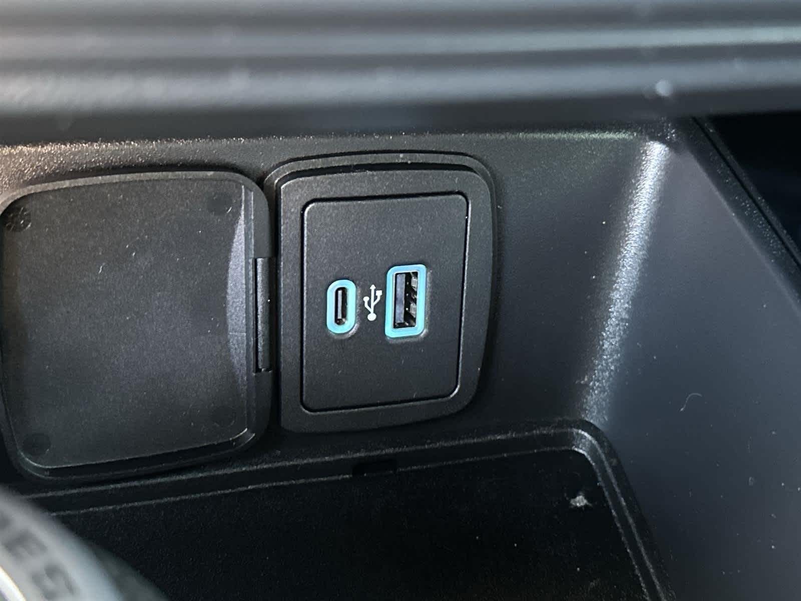 Thumbnail: 2023 Ford Bronco - 26