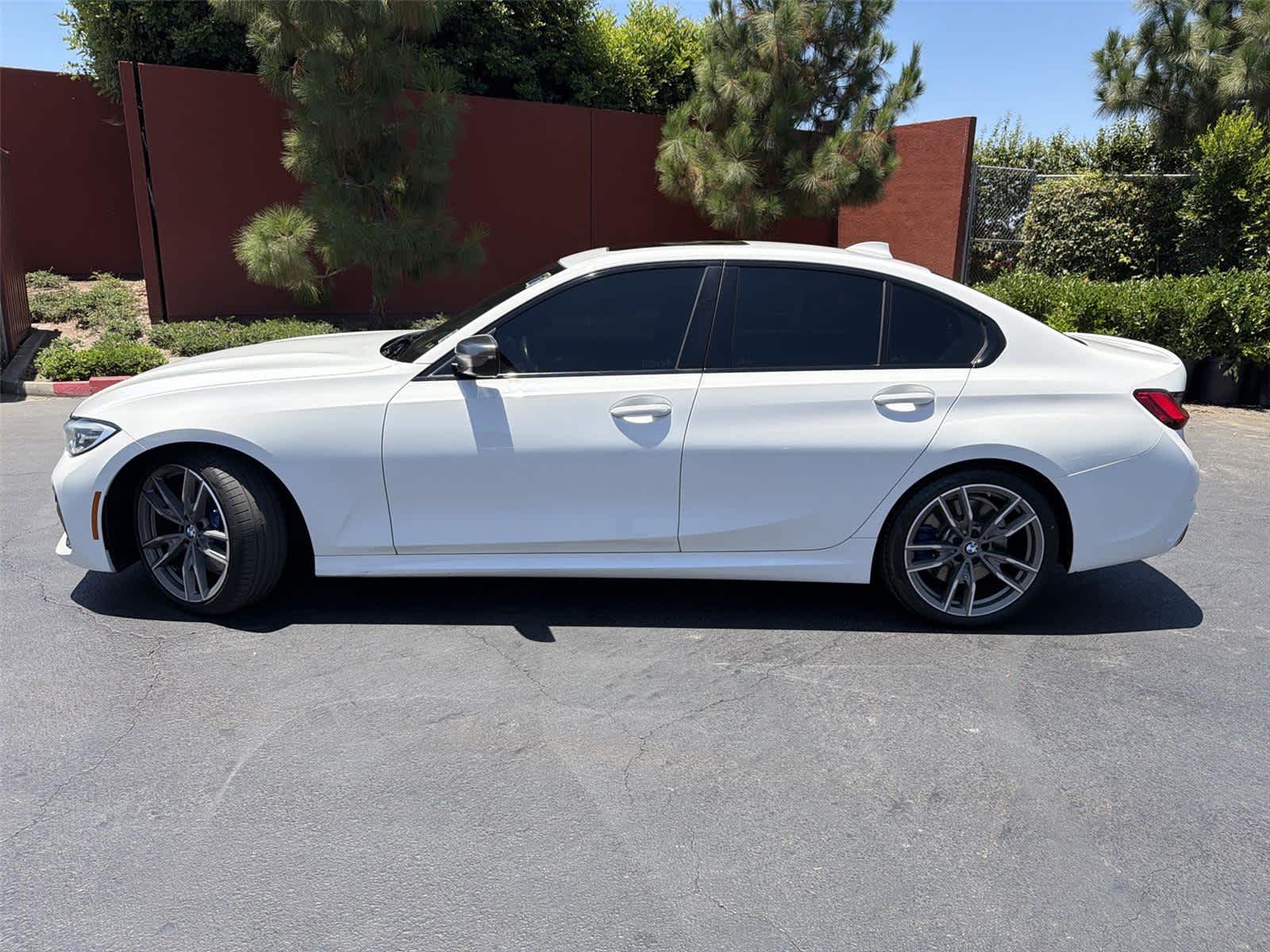 Thumbnail: 2020 BMW 3 Series - 3