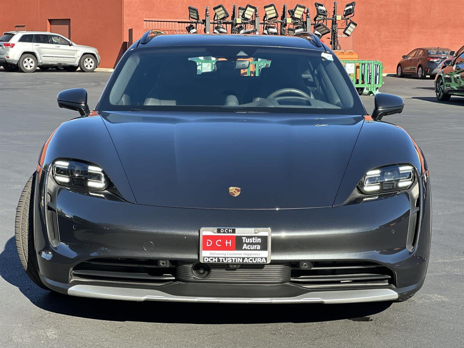 Thumbnail: 2023 Porsche Taycan - 6