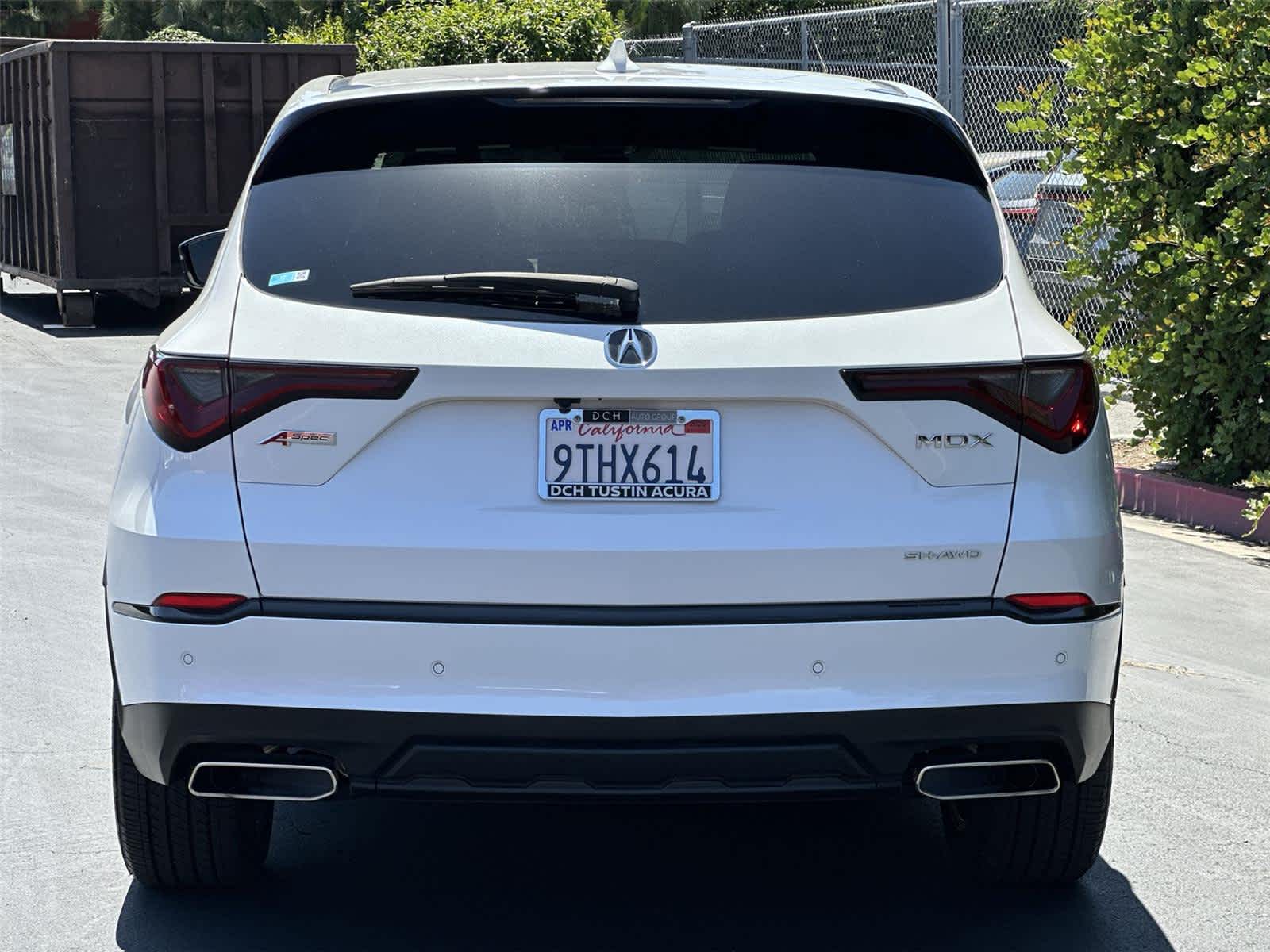 Thumbnail: 2025 Acura MDX - 5