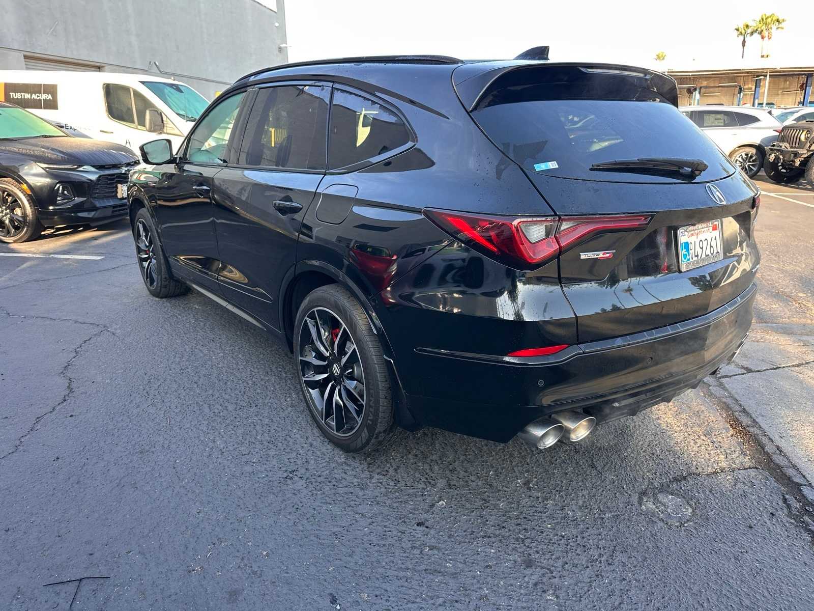 Thumbnail: 2022 Acura MDX - 3