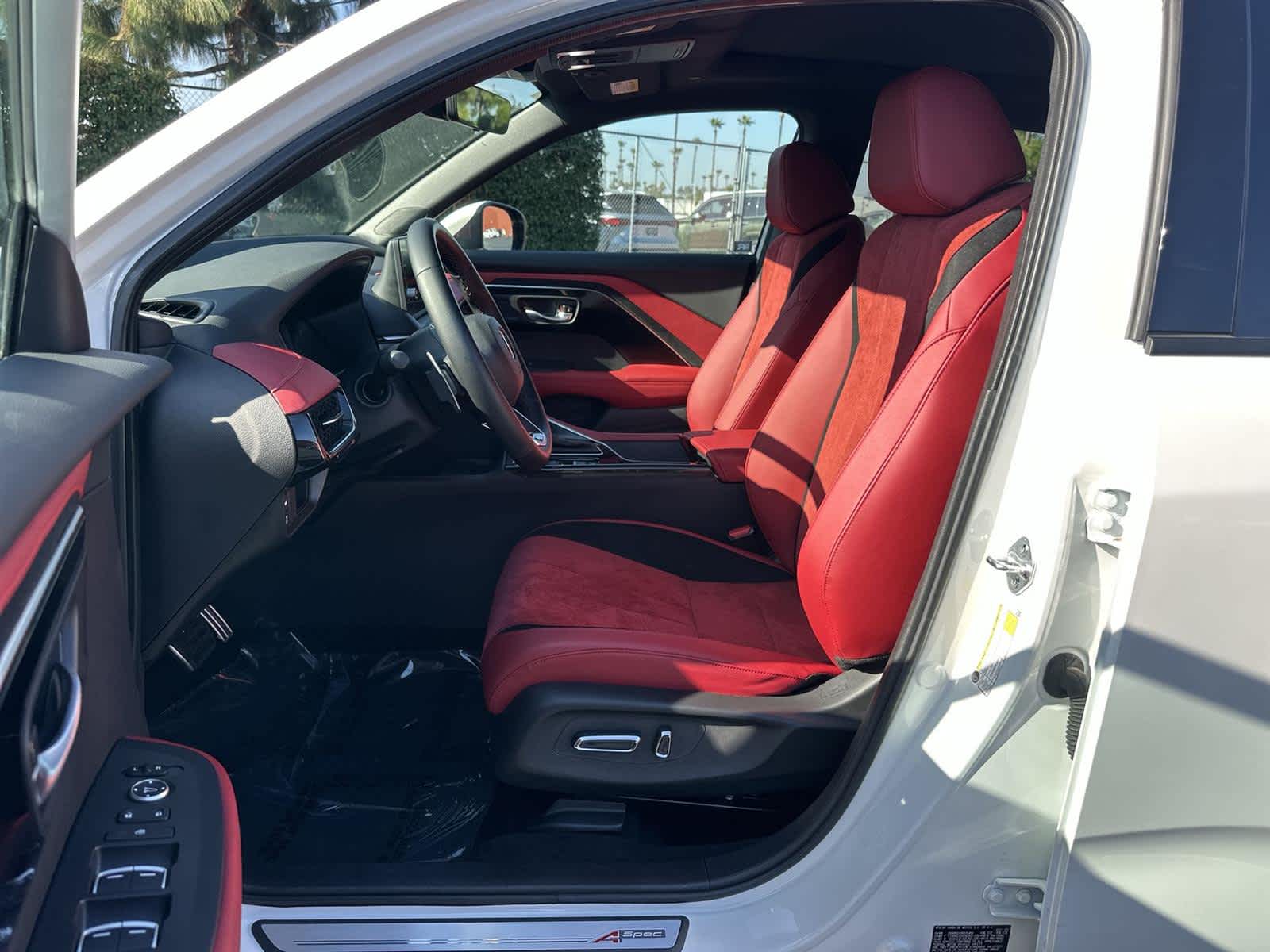 Thumbnail: 2025 Acura ADX - 11