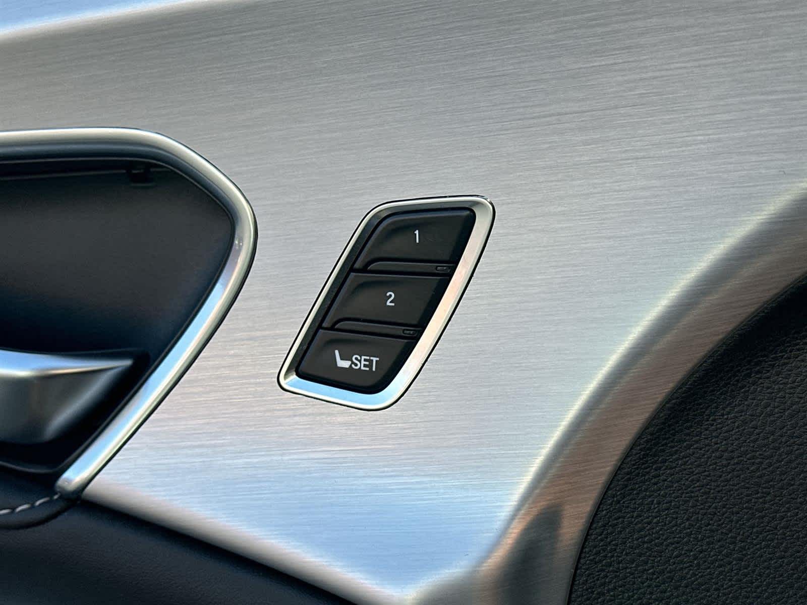 Thumbnail: 2022 Acura RDX - 31