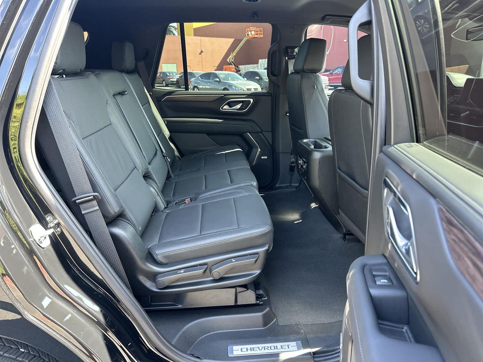 Thumbnail: 2024 Chevrolet Tahoe - 13