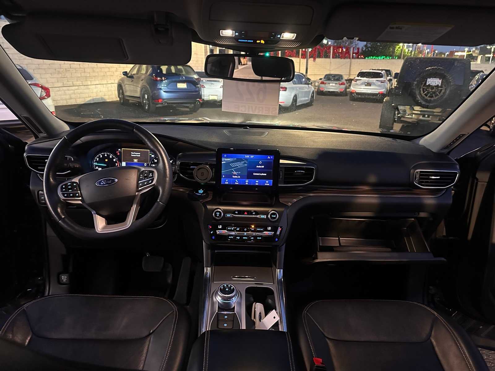 Thumbnail: 2020 Ford Explorer - 23