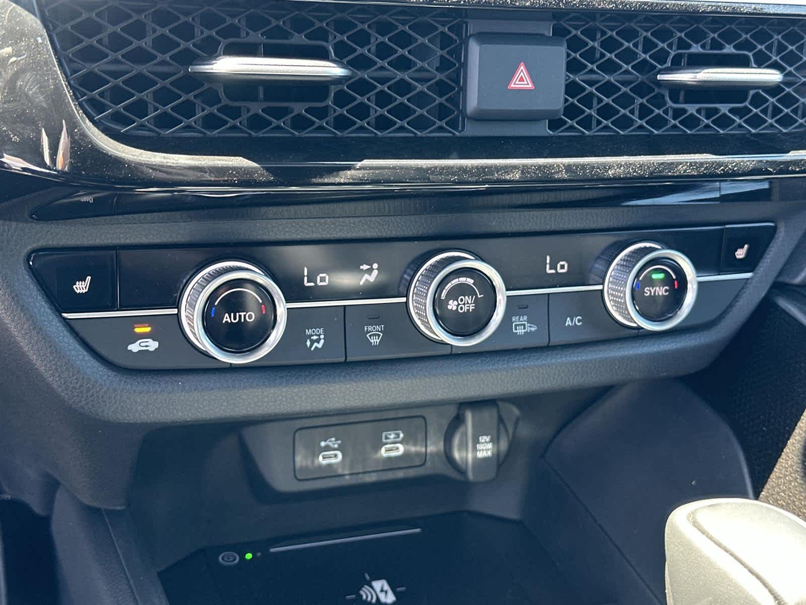 Thumbnail: 2025 Acura ADX - 26