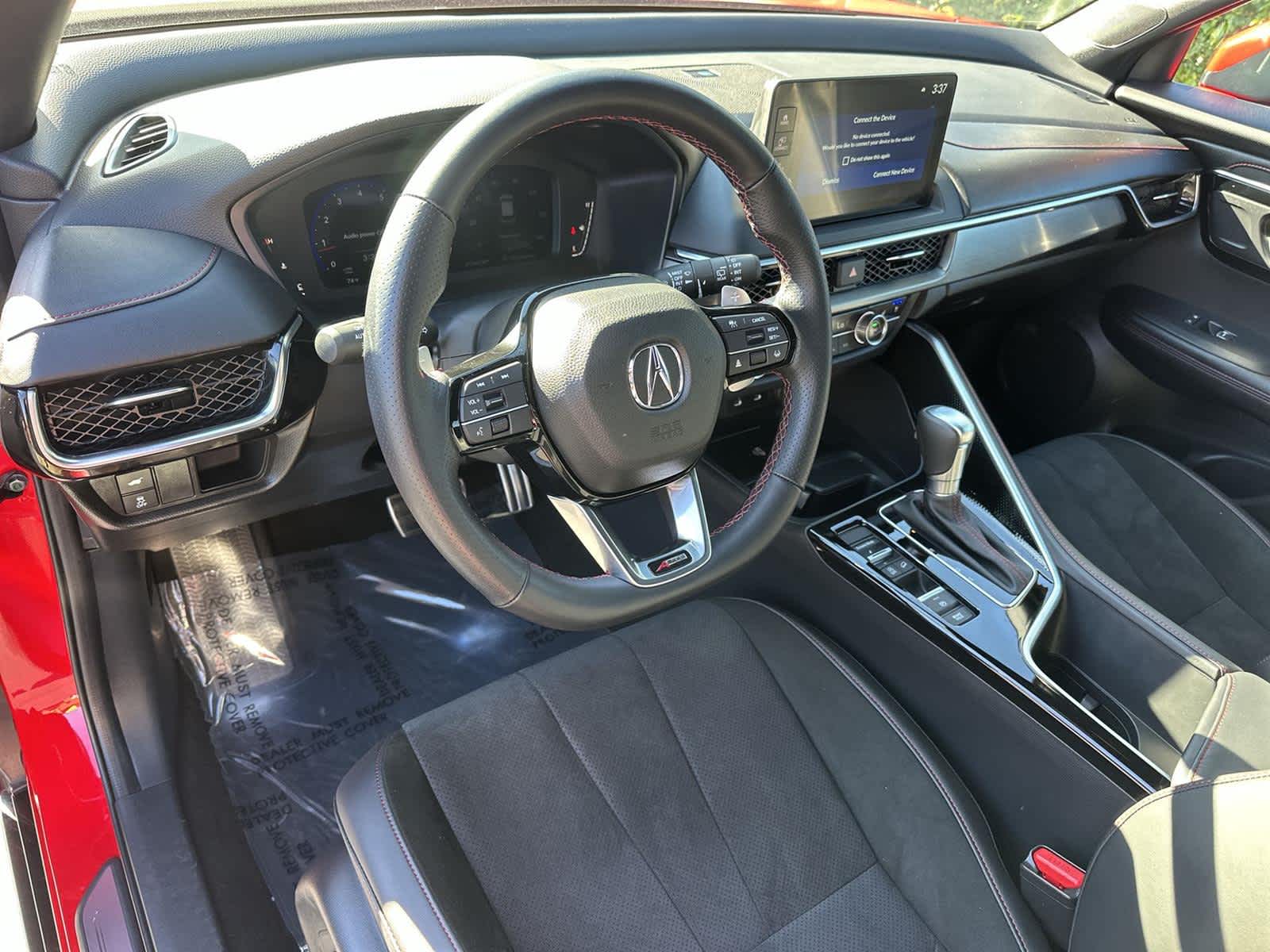 Thumbnail: 2025 Acura ADX - 2