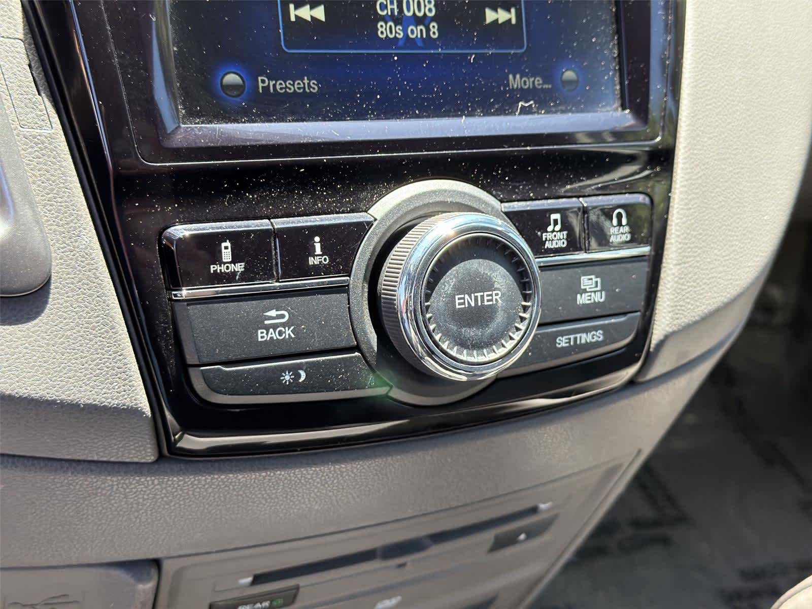 Thumbnail: 2015 Honda Odyssey - 36