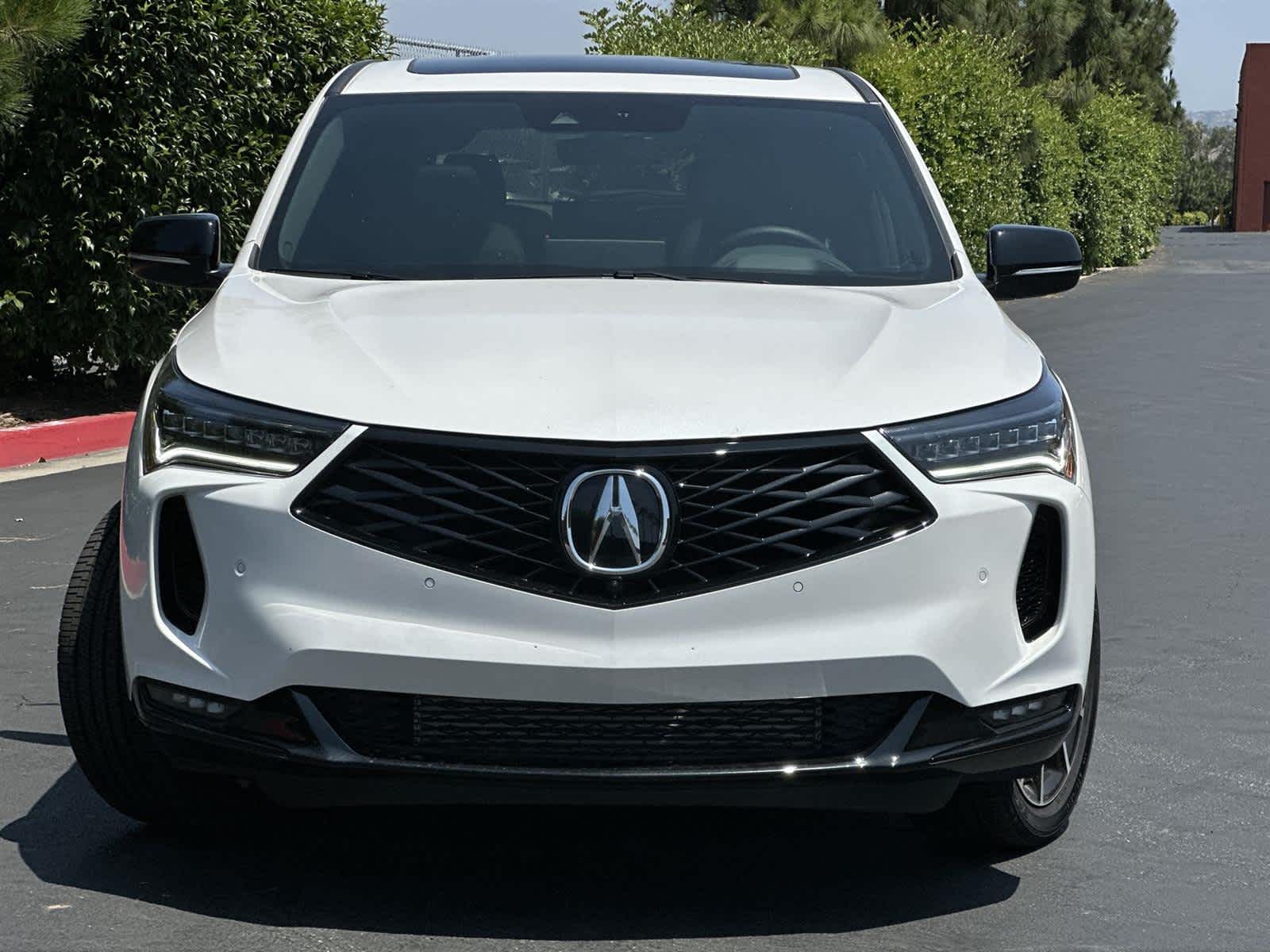 Thumbnail: 2025 Acura RDX - 6