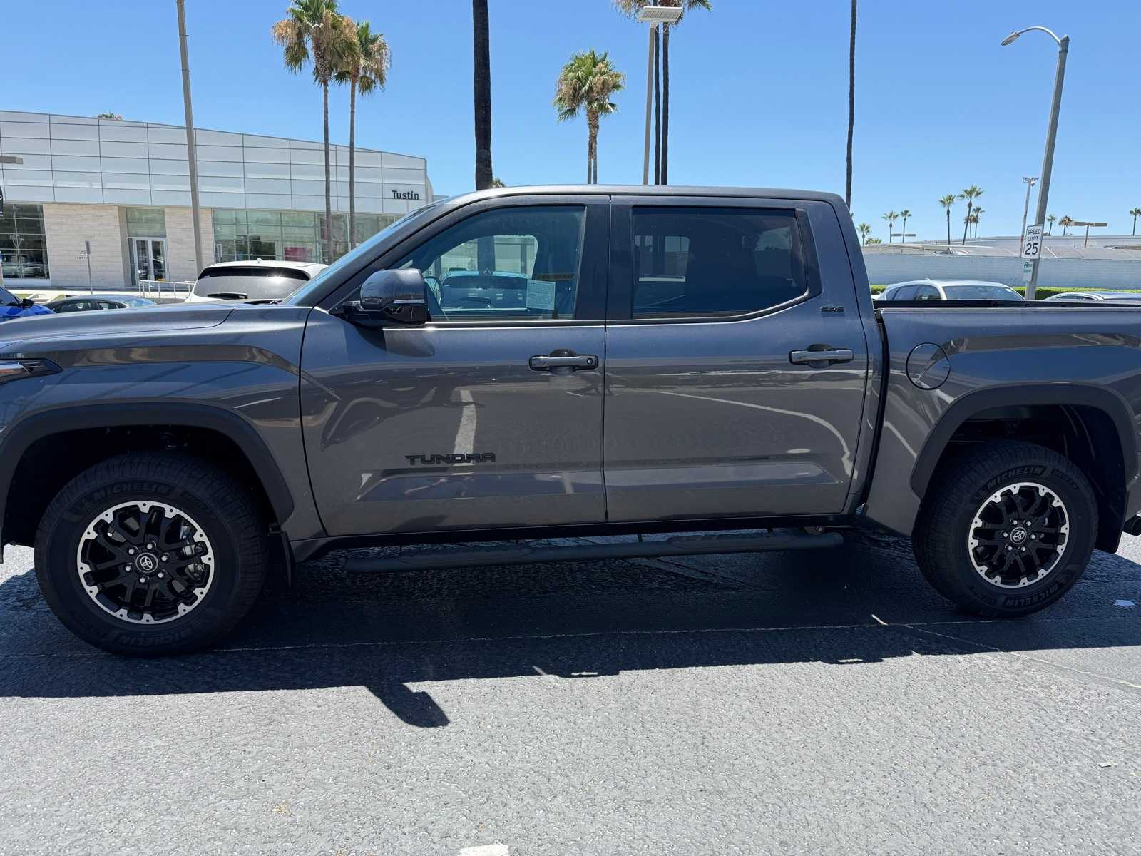 Thumbnail: 2025 Toyota Tundra - 2
