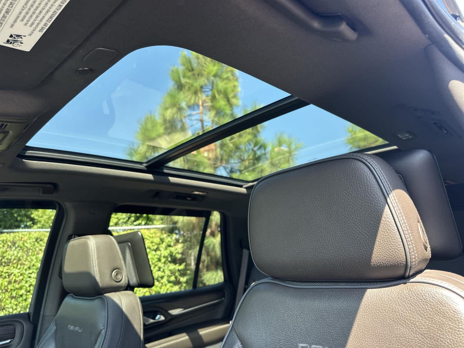 Thumbnail: 2021 GMC Yukon - 29