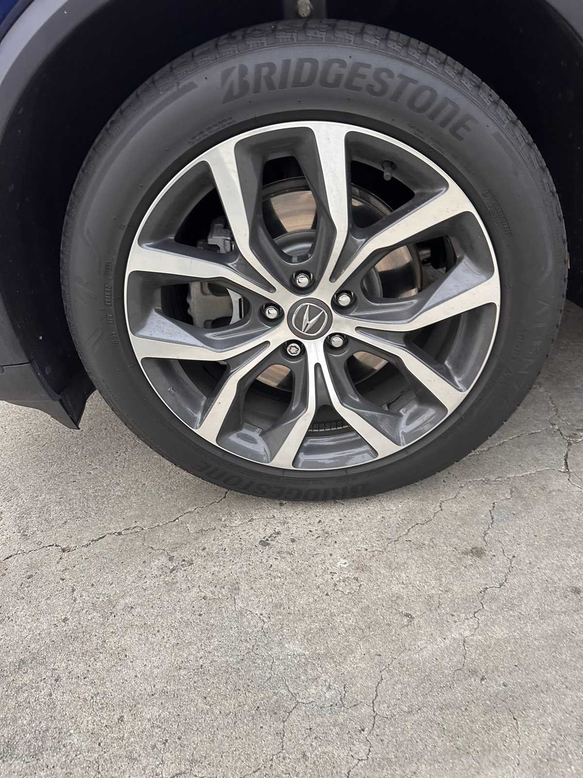 Thumbnail: 2023 Acura MDX - 9