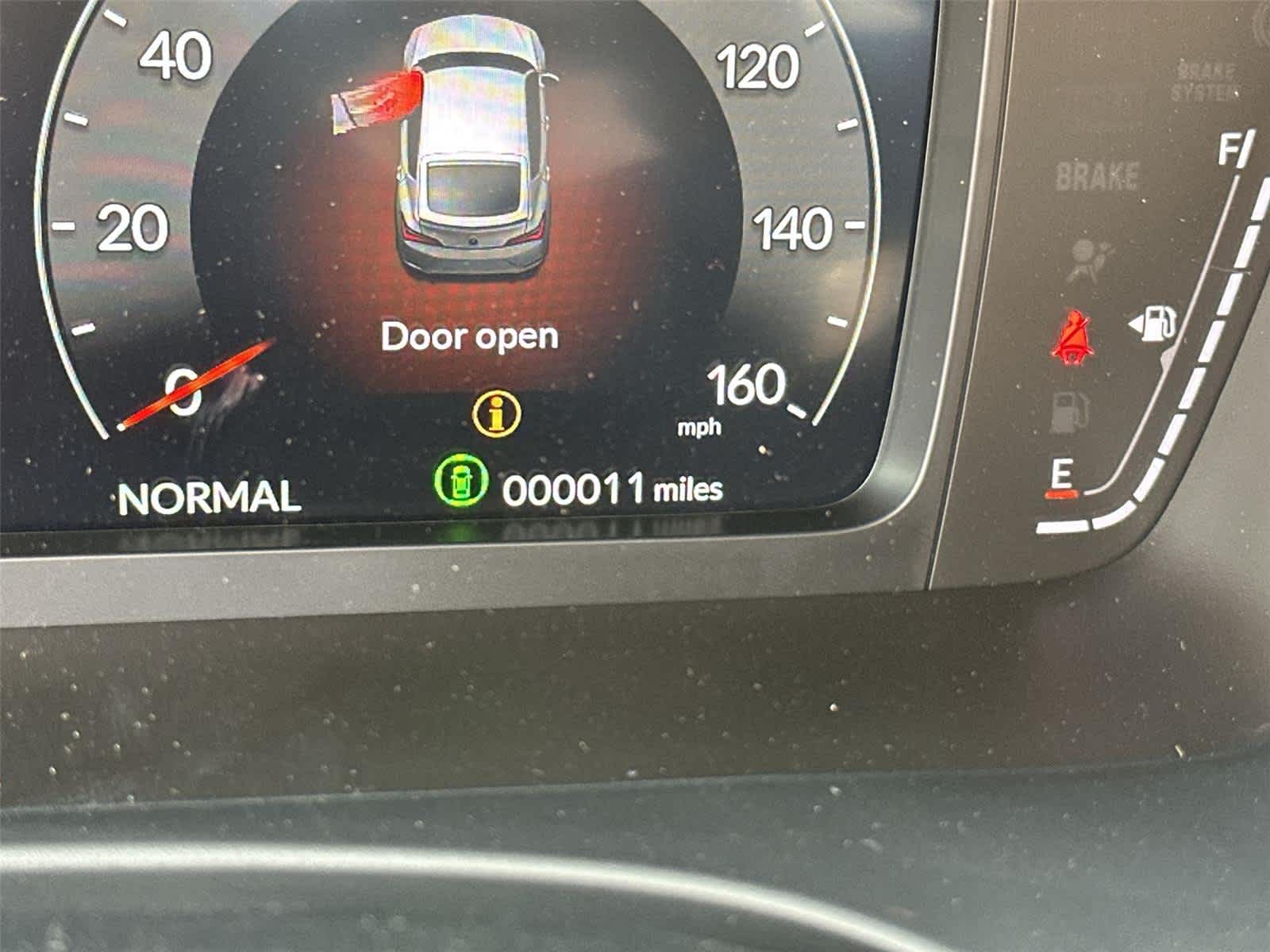 Thumbnail: 2026 Acura Integra - 17