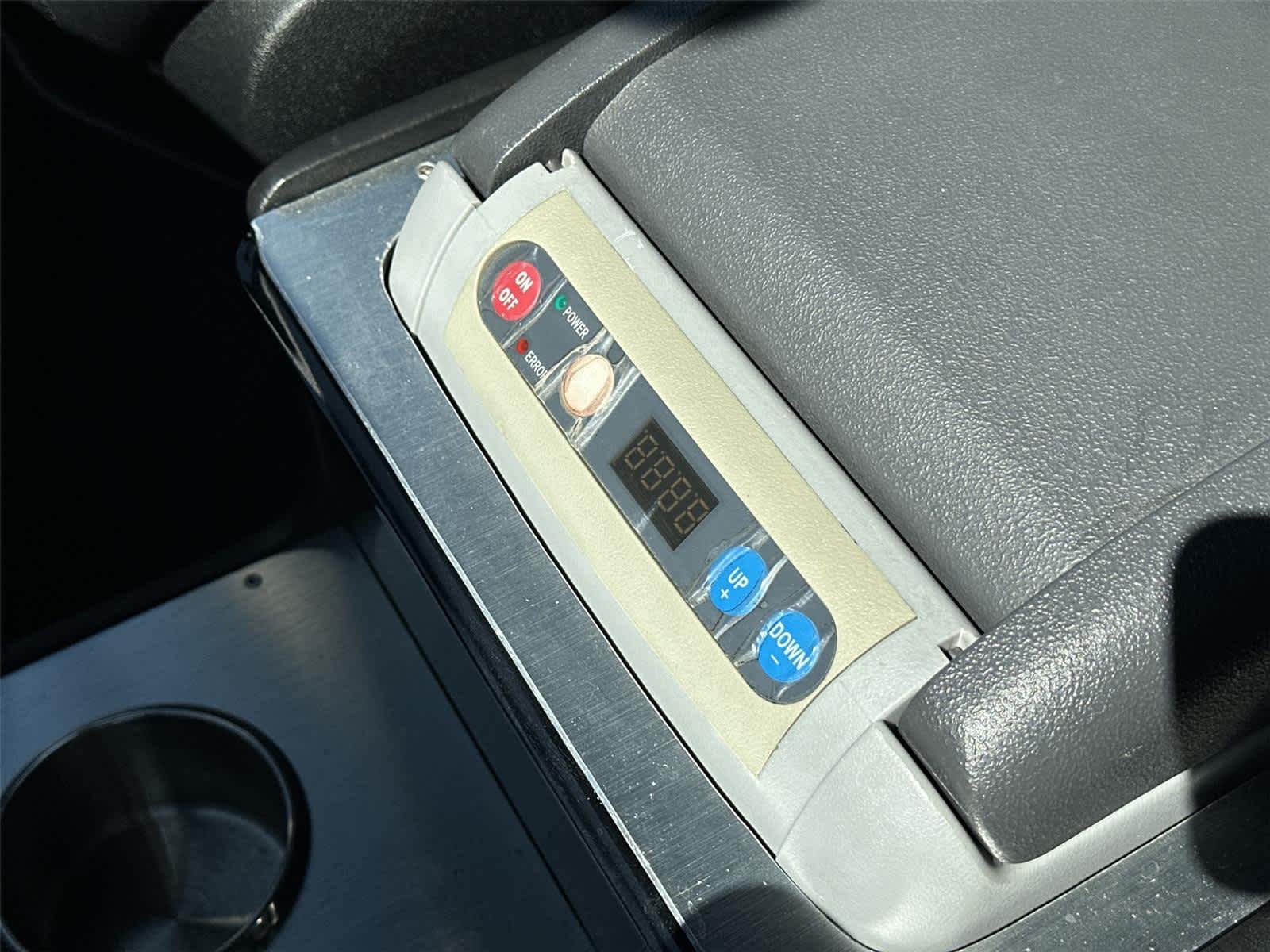 Thumbnail: 2015 Mercedes-Benz Sprinter - 27