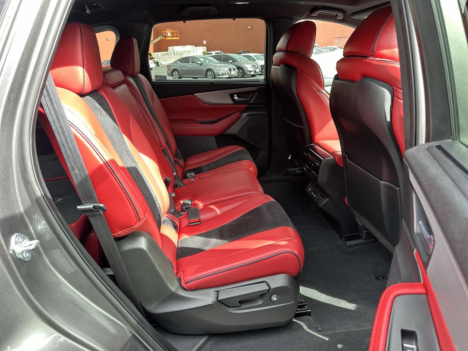 Thumbnail: 2023 Acura MDX - 13