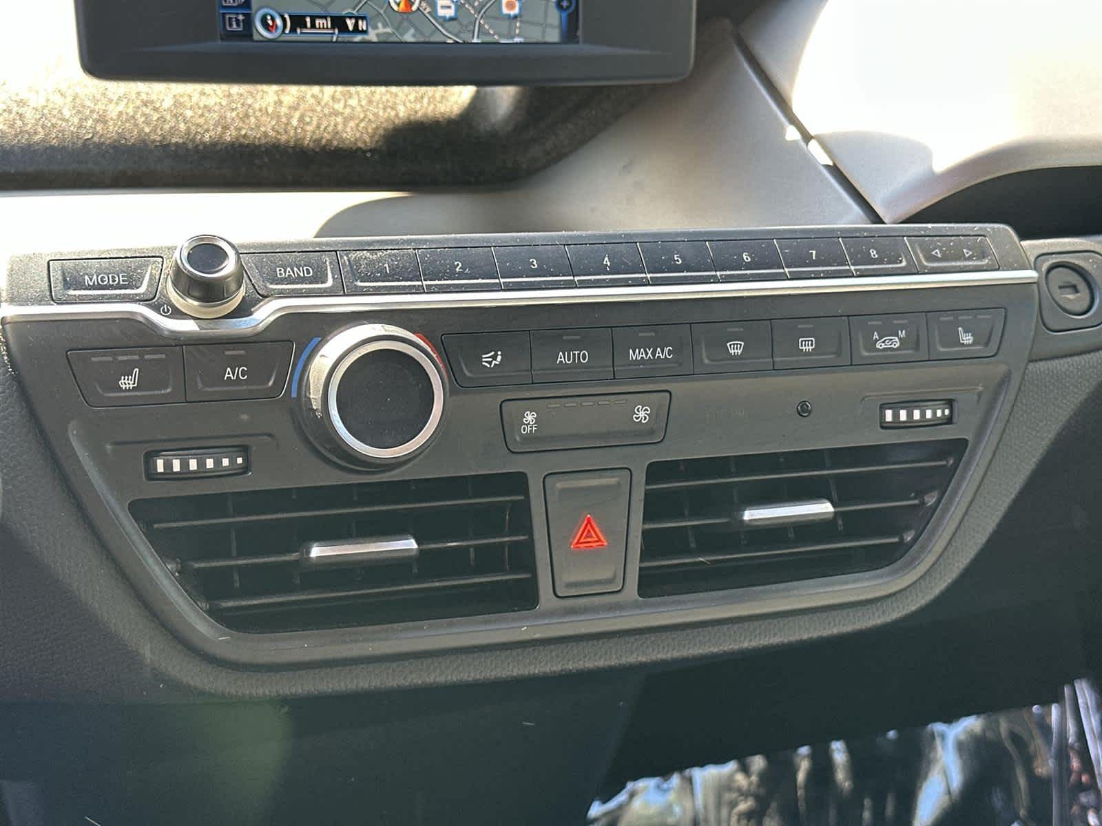 Thumbnail: 2018 BMW i3 - 27