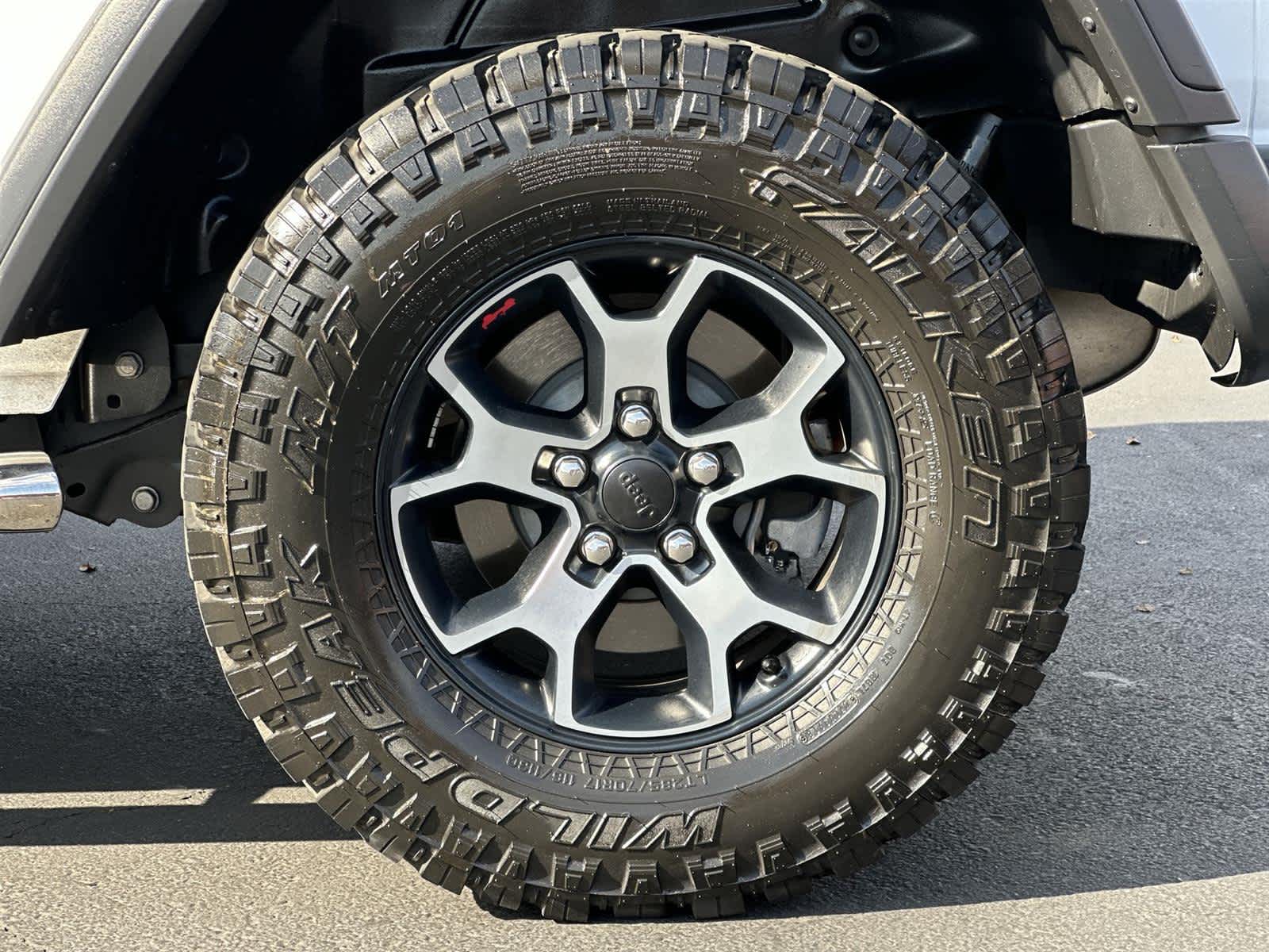 Thumbnail: 2019 Jeep Wrangler - 8