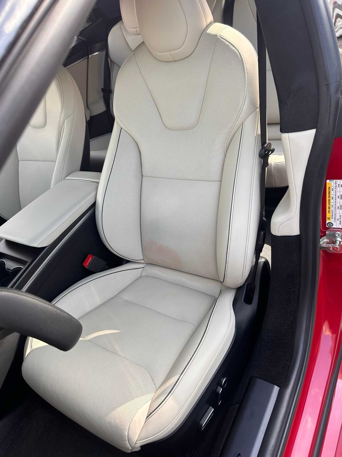 Thumbnail: 2022 Tesla Model S - 15