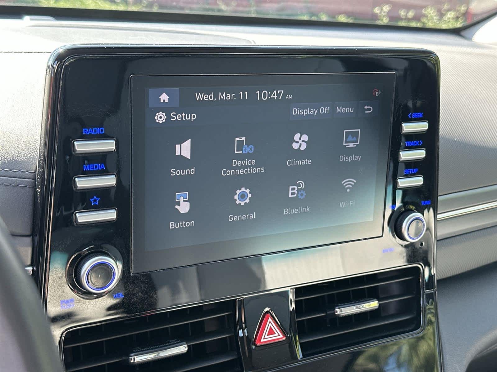 Thumbnail: 2022 Hyundai Ioniq - 29