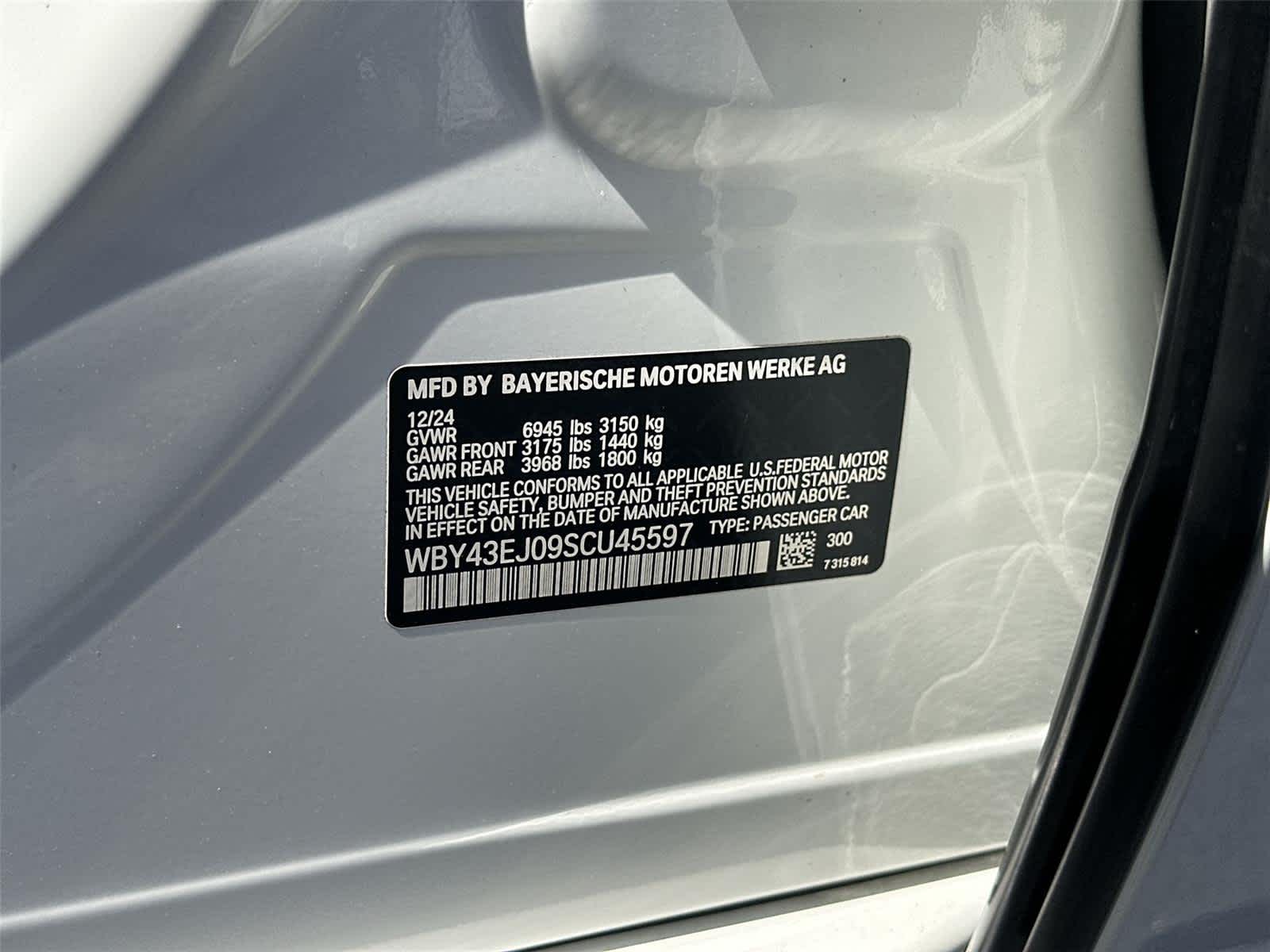 Thumbnail: 2025 BMW i7 - 22