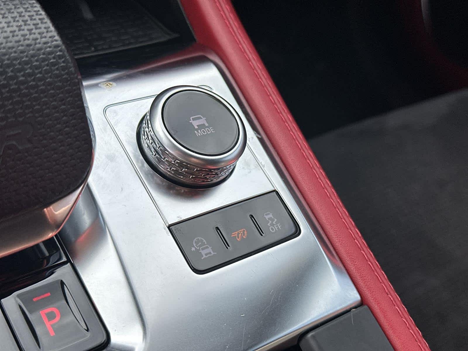 Thumbnail: 2024 Jaguar F-Pace - 28