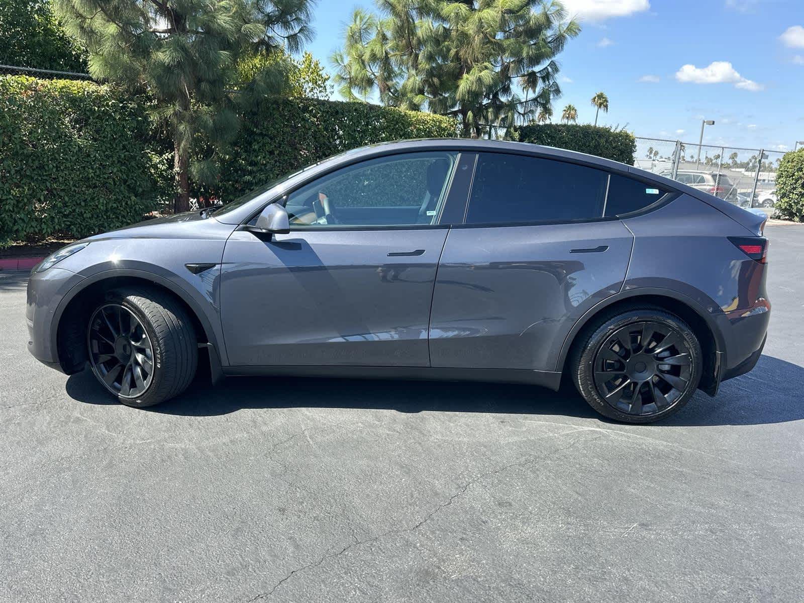 Thumbnail: 2021 Tesla Model Y - 3