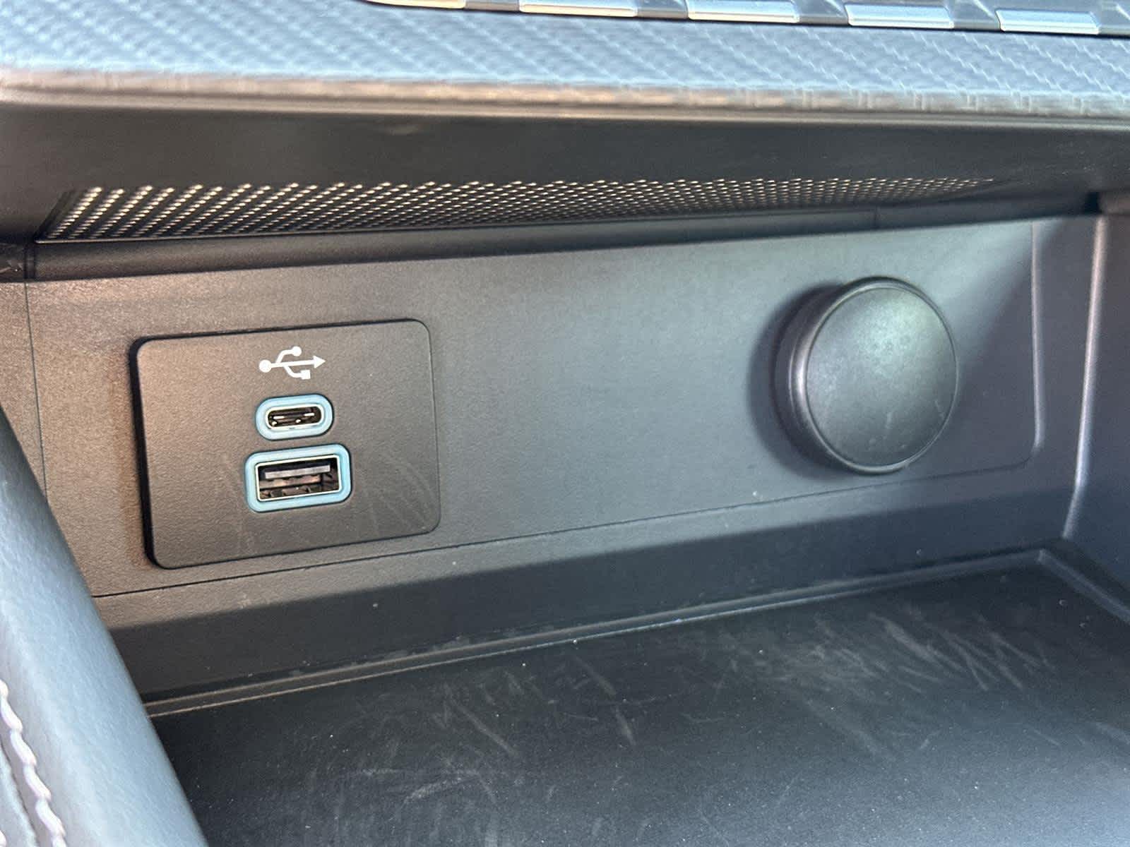 Thumbnail: 2025 Ford Mustang - 24