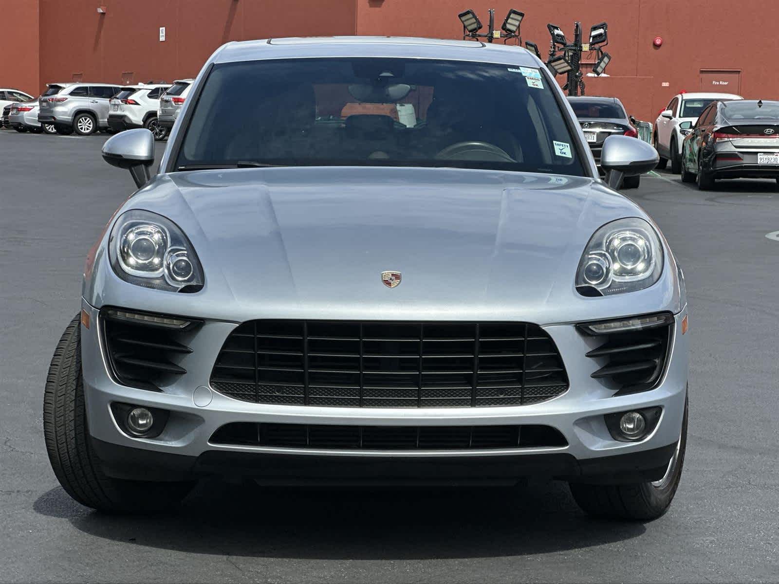 Thumbnail: 2018 Porsche Macan - 6