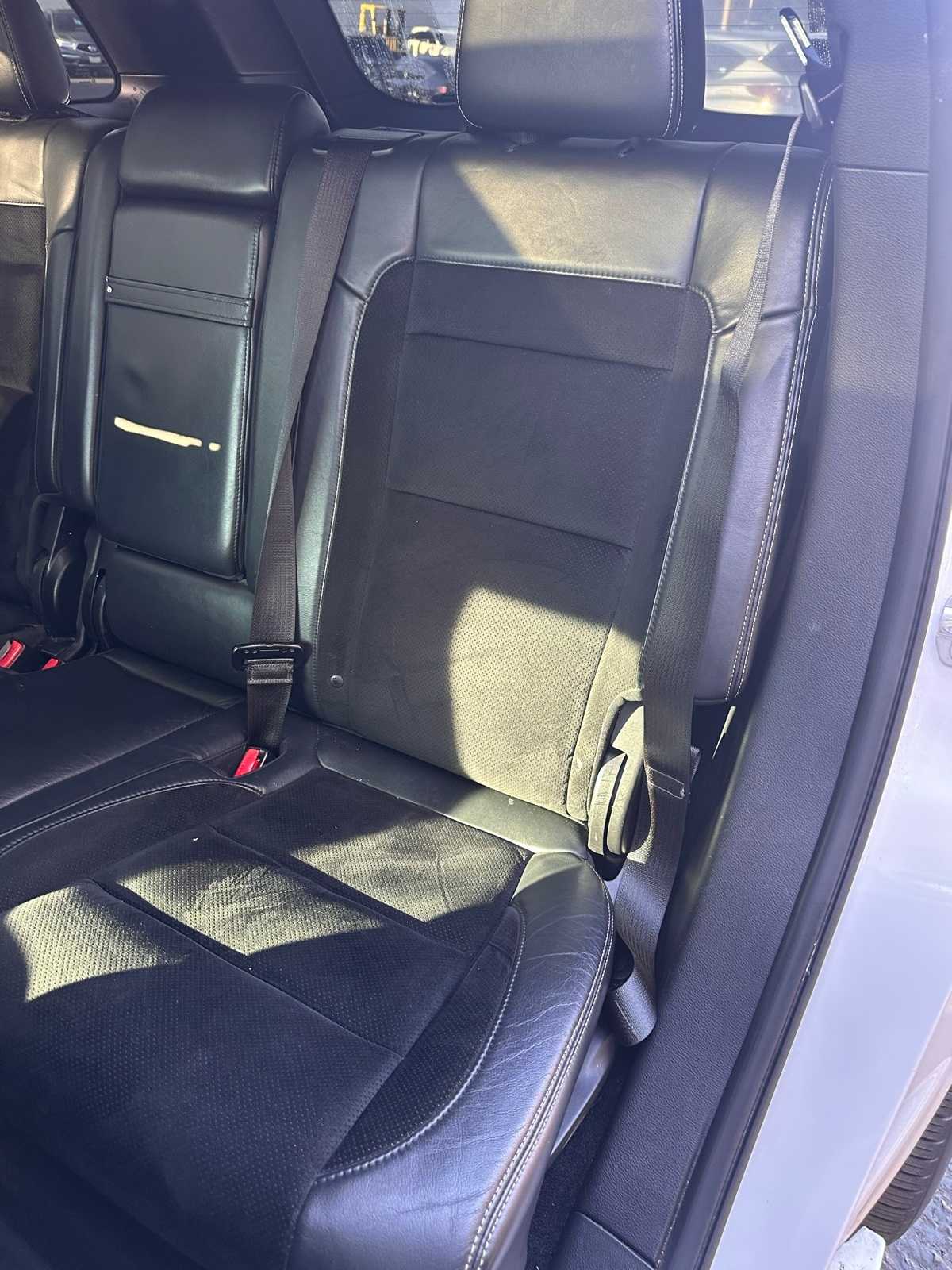 Thumbnail: 2015 Jeep Grand Cherokee - 11