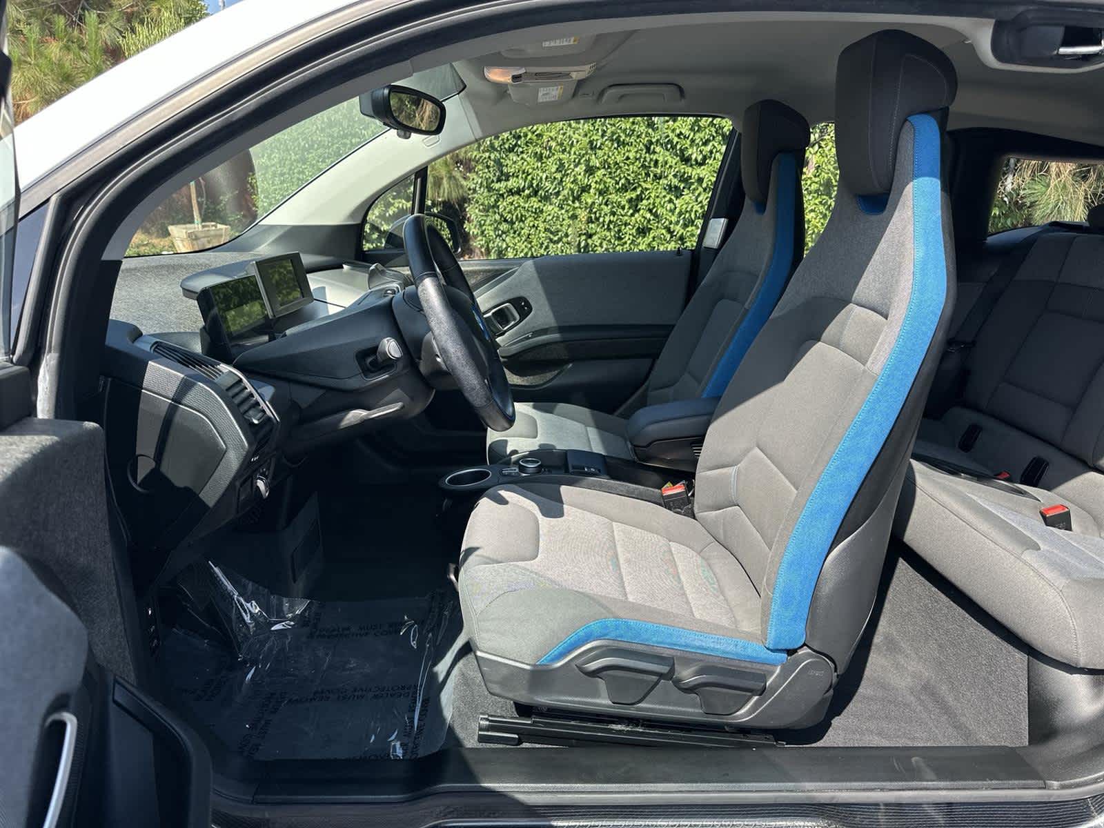 Thumbnail: 2017 BMW i3 - 11