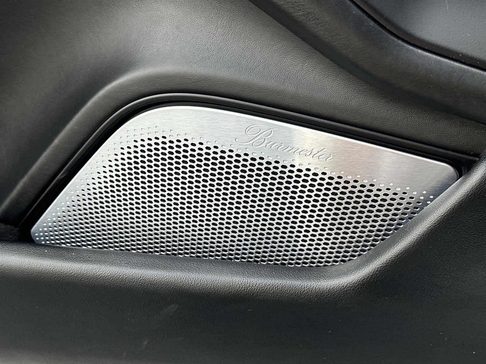 Thumbnail: 2020 Porsche Taycan - 30