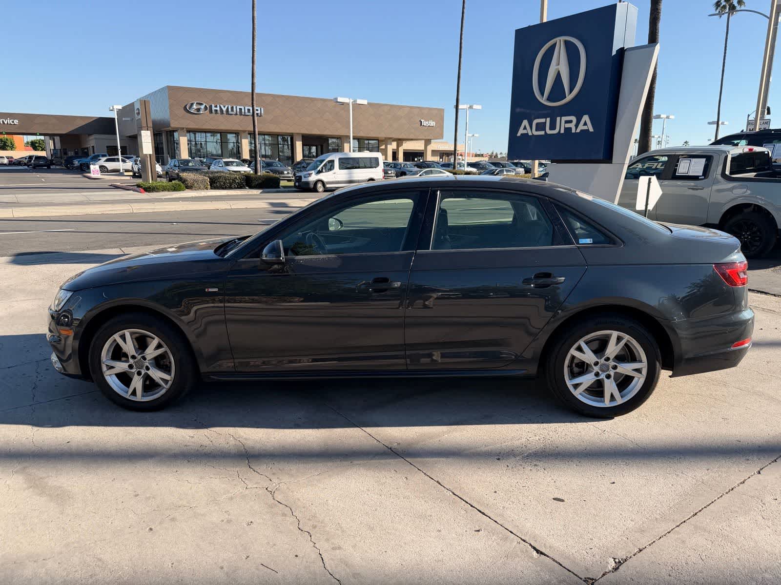 Thumbnail: 2018 Audi A4 - 2