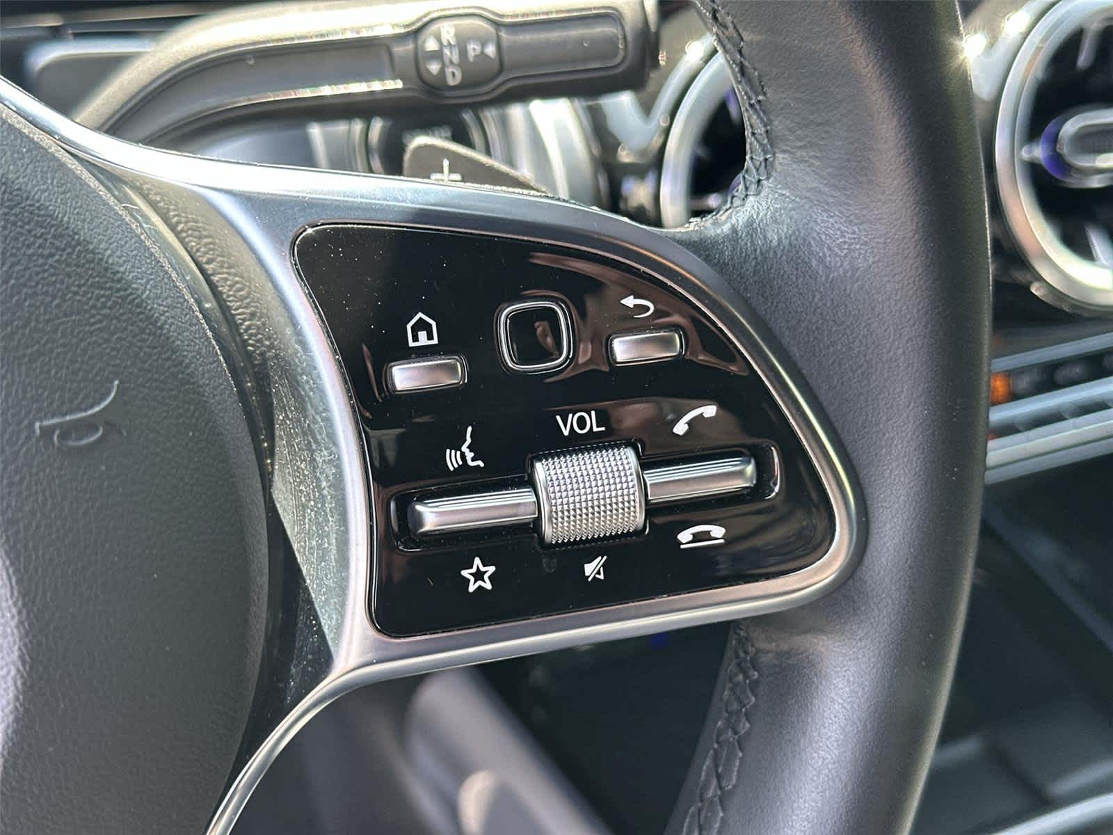 Thumbnail: 2023 Mercedes-Benz EQB - 25