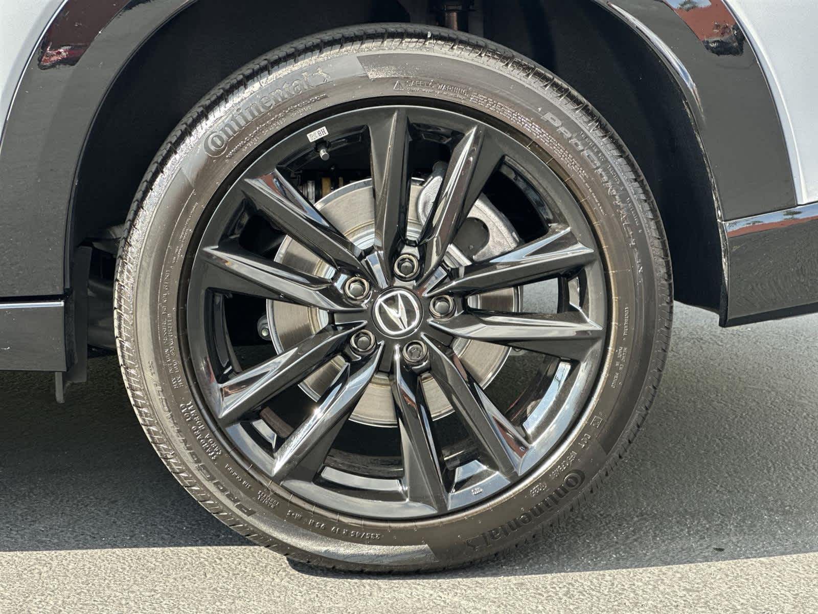 Thumbnail: 2025 Acura ADX - 8