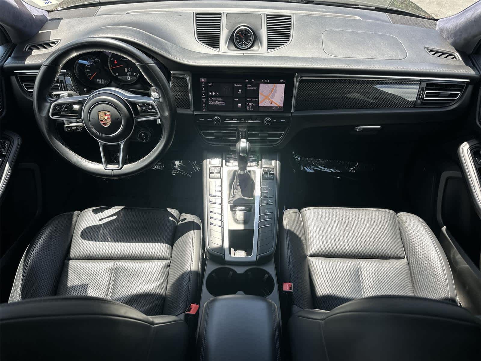 Thumbnail: 2020 Porsche Macan - 11