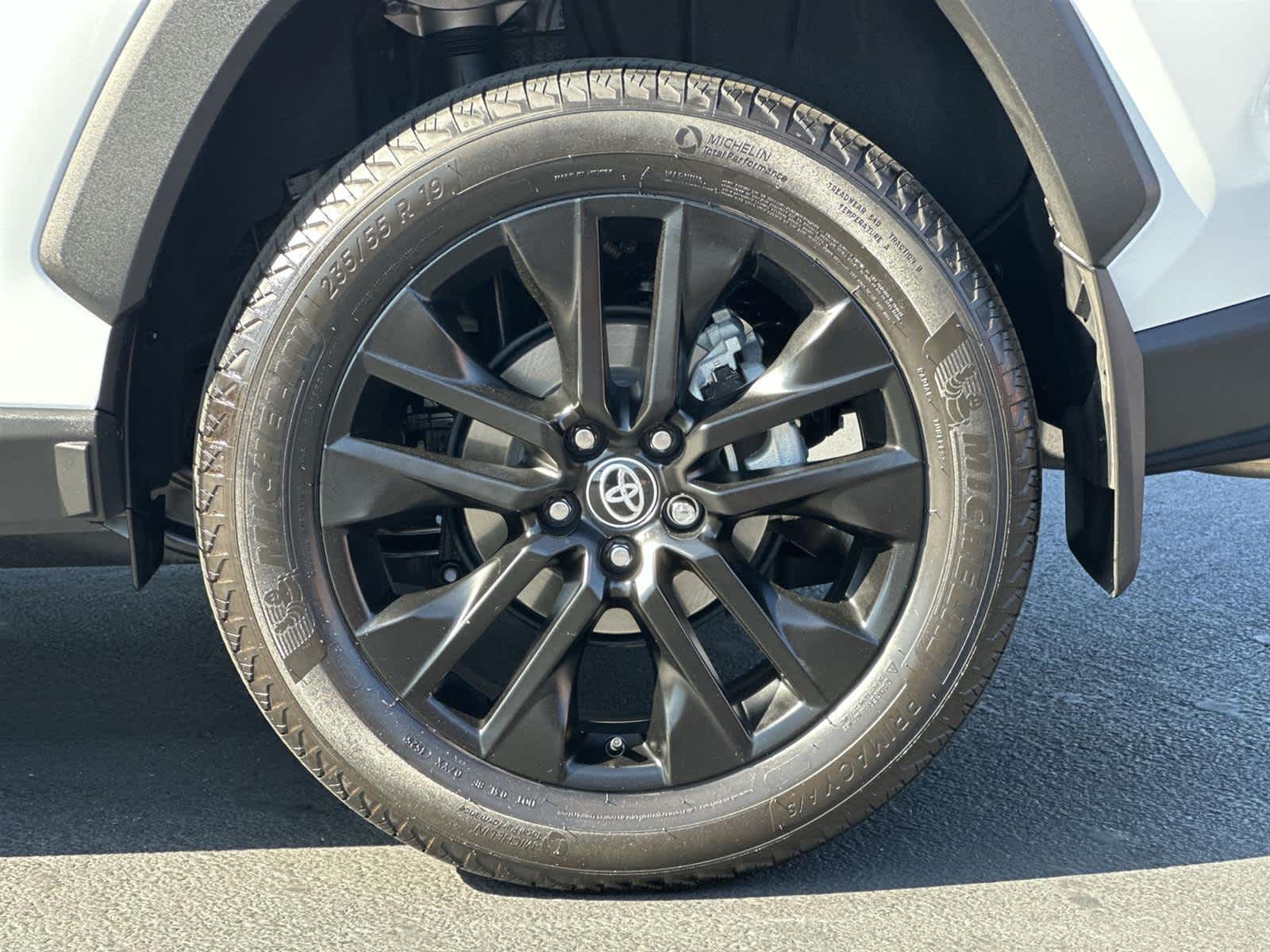 Thumbnail: 2025 Toyota RAV4 - 8