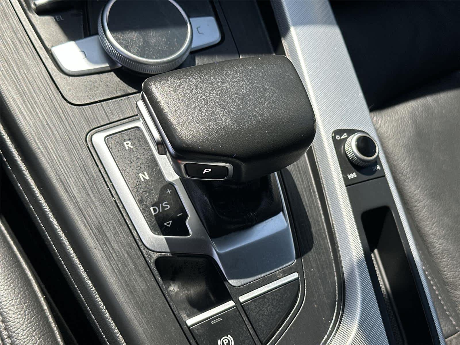 Thumbnail: 2018 Audi A4 - 18