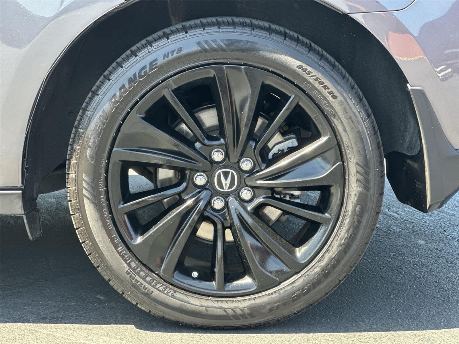 Thumbnail: 2017 Acura MDX - 8