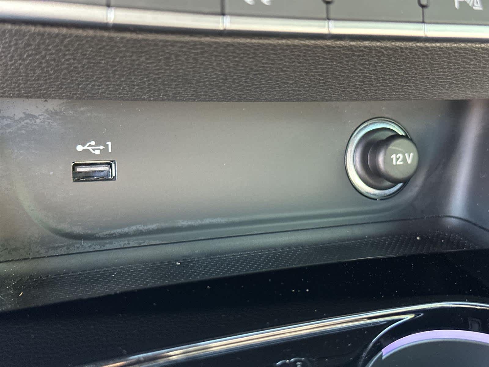 Thumbnail: 2023 Audi RS 5 - 26