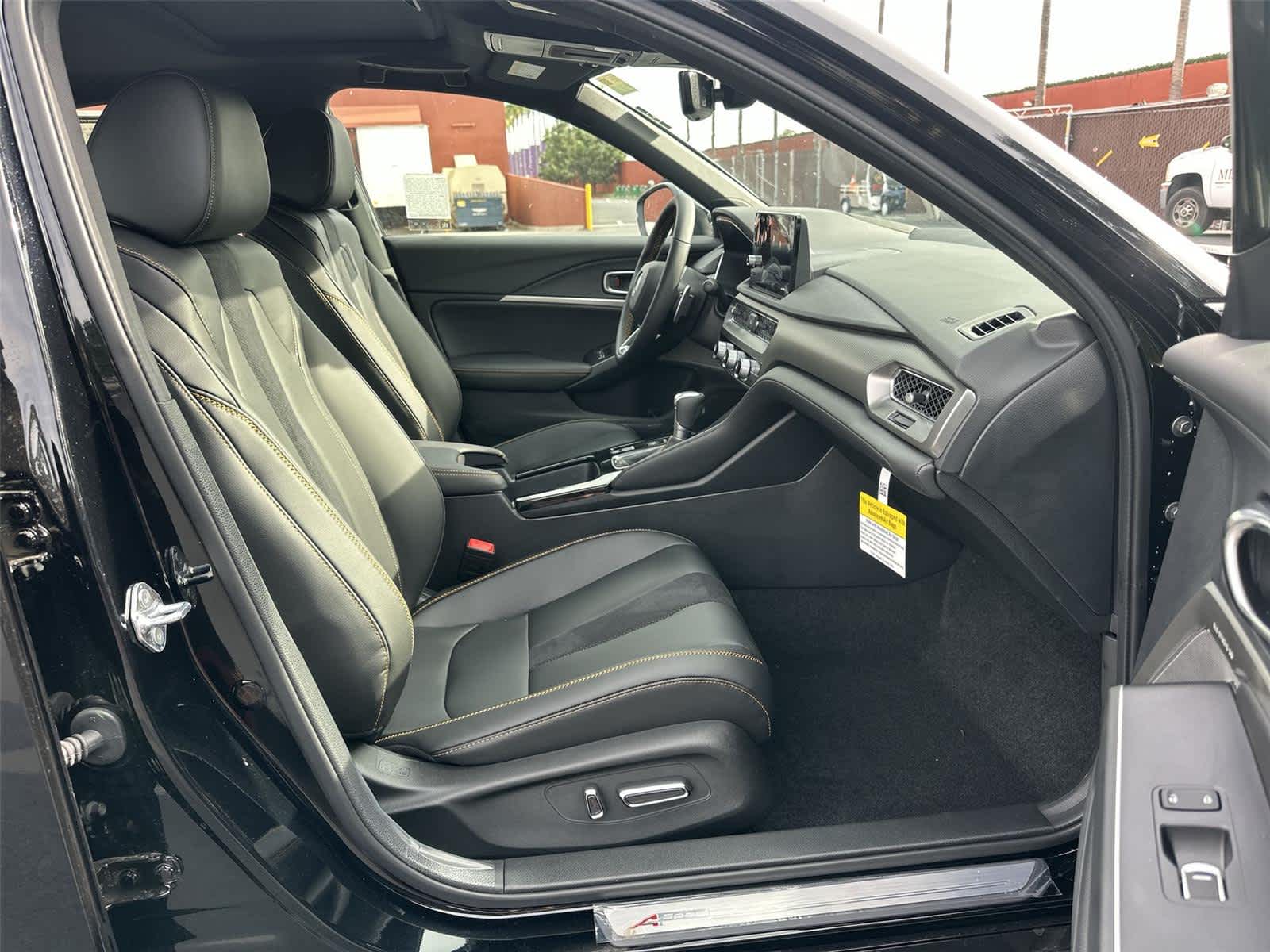 Thumbnail: 2026 Acura Integra - 13