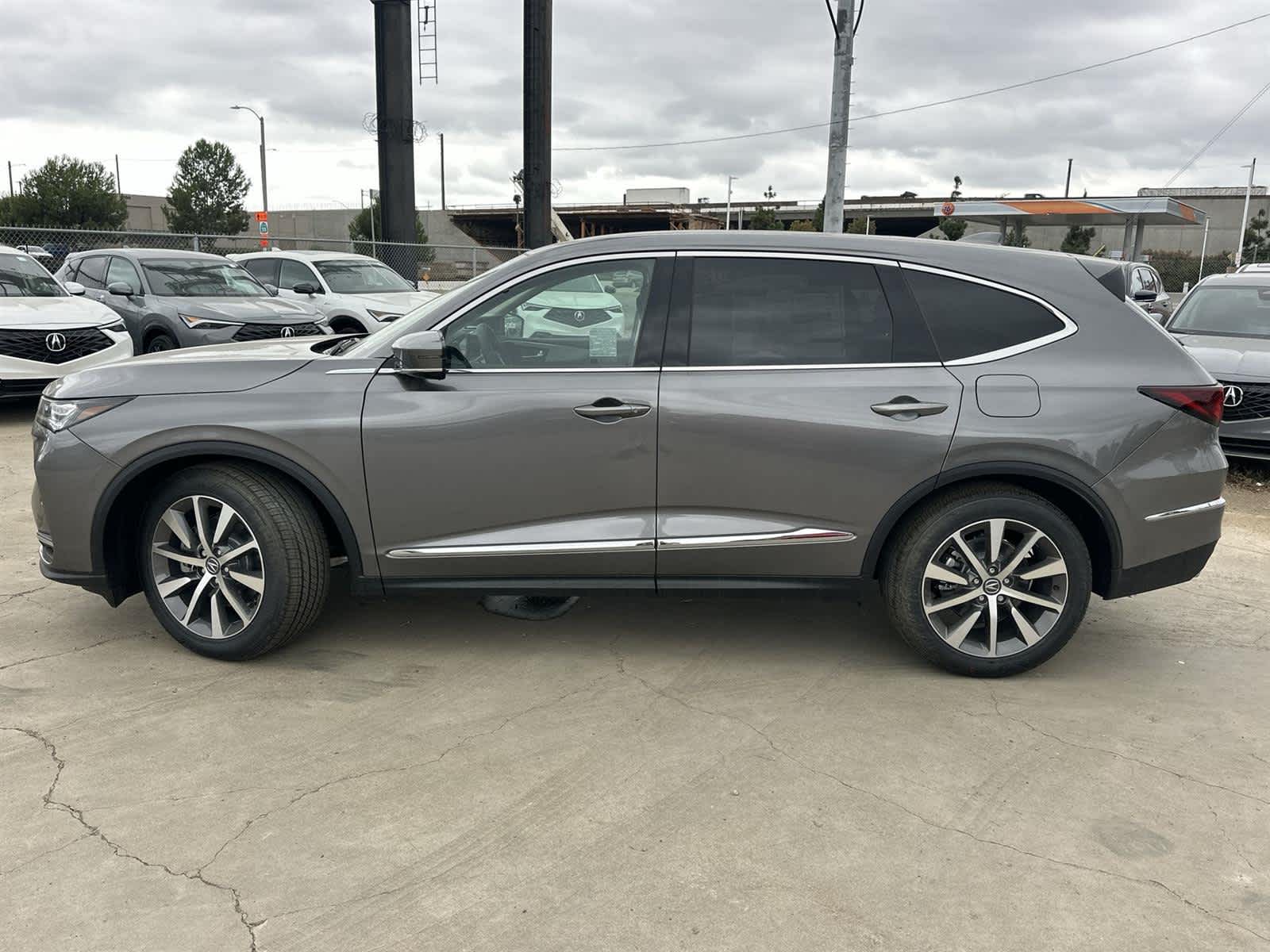 Thumbnail: 2026 Acura MDX - 3