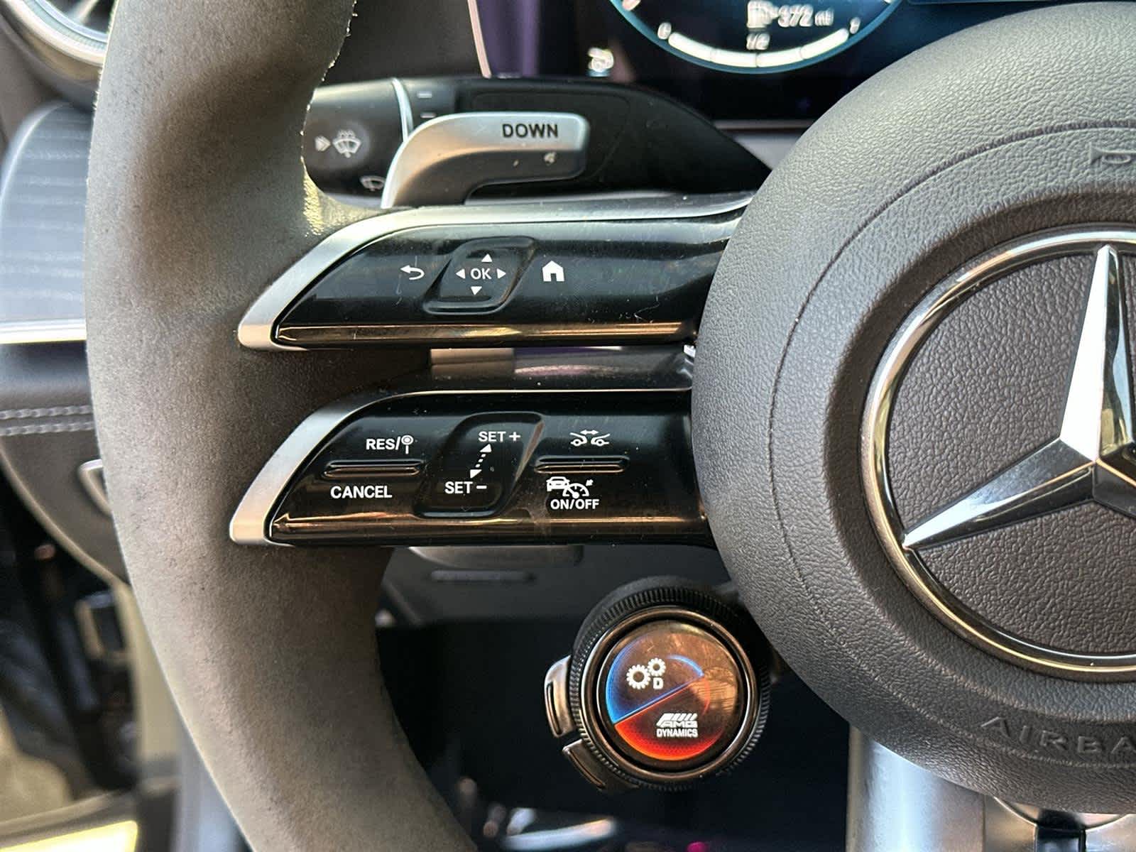 Thumbnail: 2022 Mercedes-Benz AMG GT - 24