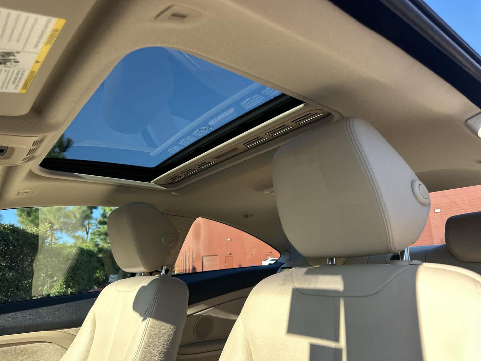 Thumbnail: 2014 BMW 4 Series - 32