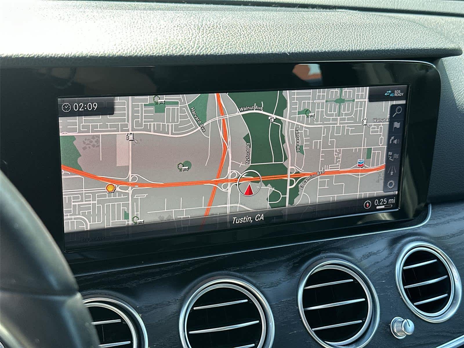 Thumbnail: 2019 Mercedes-Benz E-Class - 17