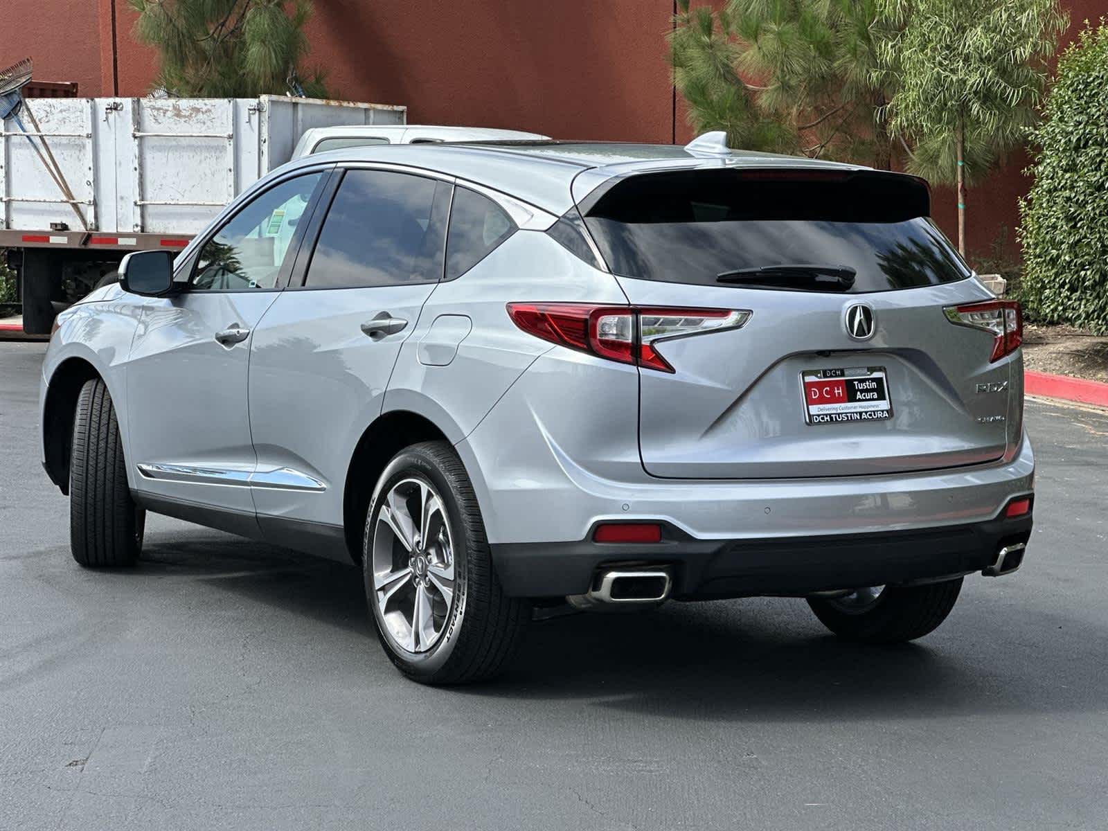 Thumbnail: 2025 Acura RDX - 4