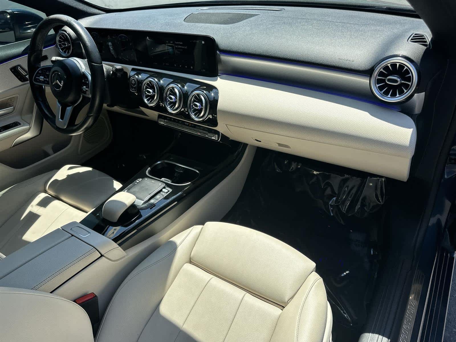 Thumbnail: 2021 Mercedes-Benz A-Class - 12