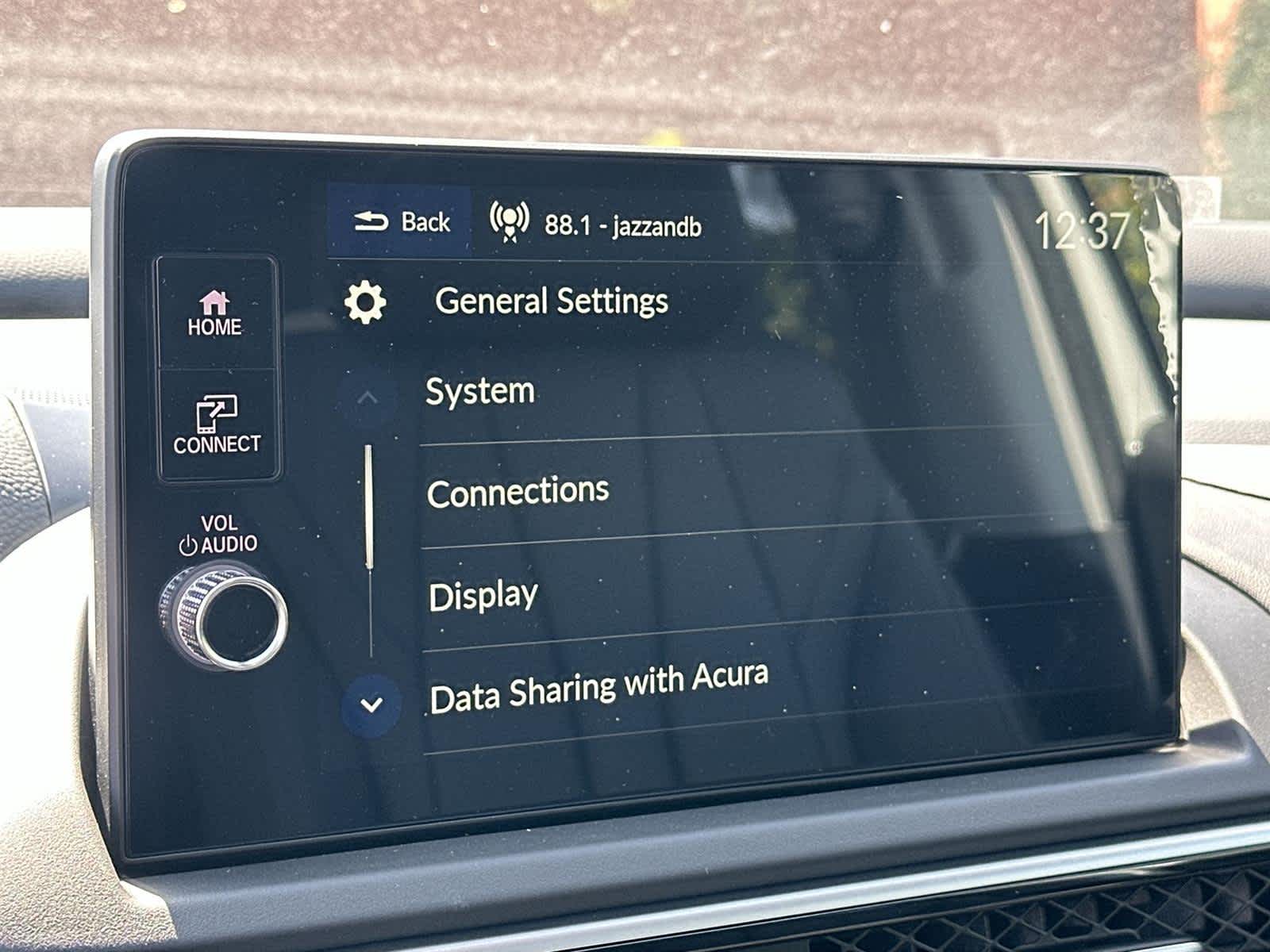 Thumbnail: 2025 Acura ADX - 28