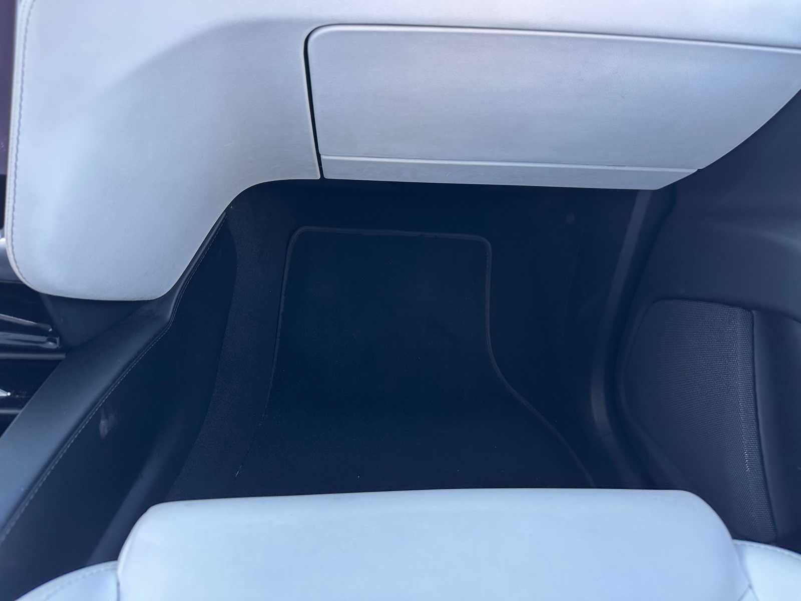 Thumbnail: 2018 Tesla Model X - 20